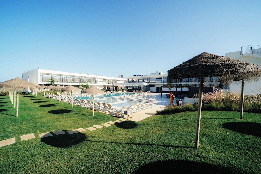 Porto Covo Praia Hotel & SPA 43/50