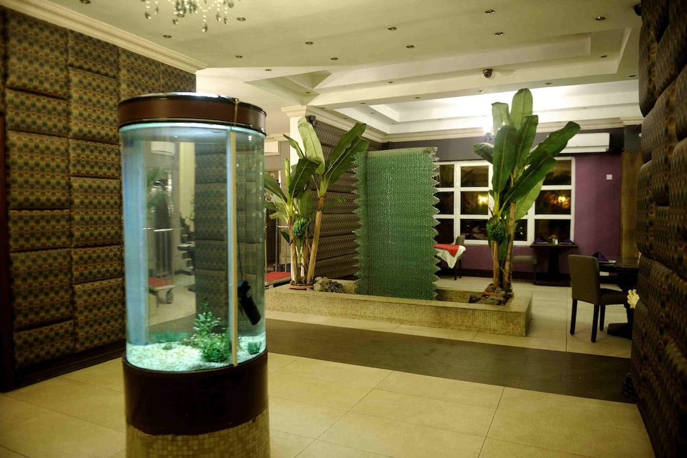 THE BLOWFISH HOTEL 23/50