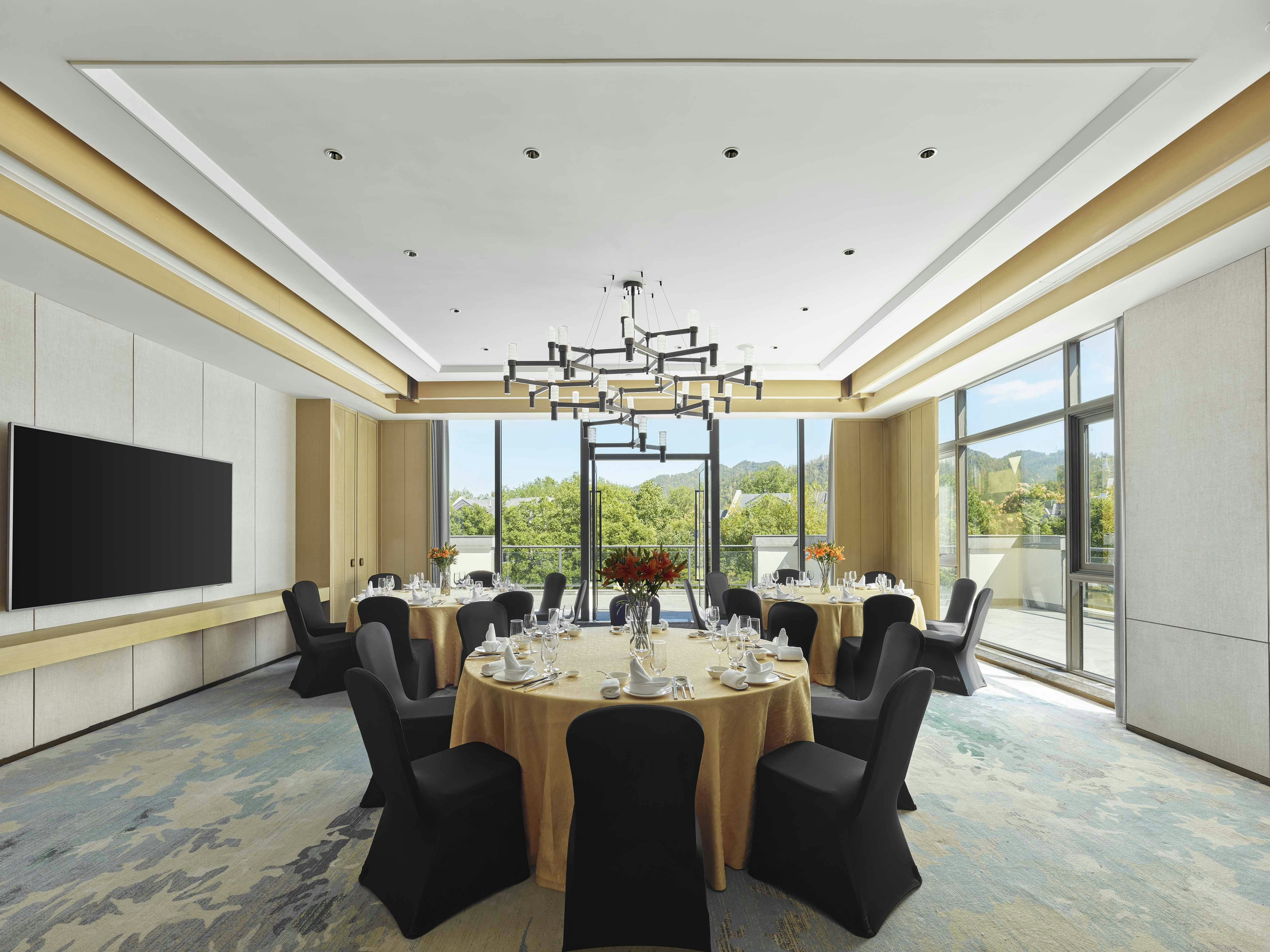 DoubleTree by Hilton Taizhou Shenxianju 19/26