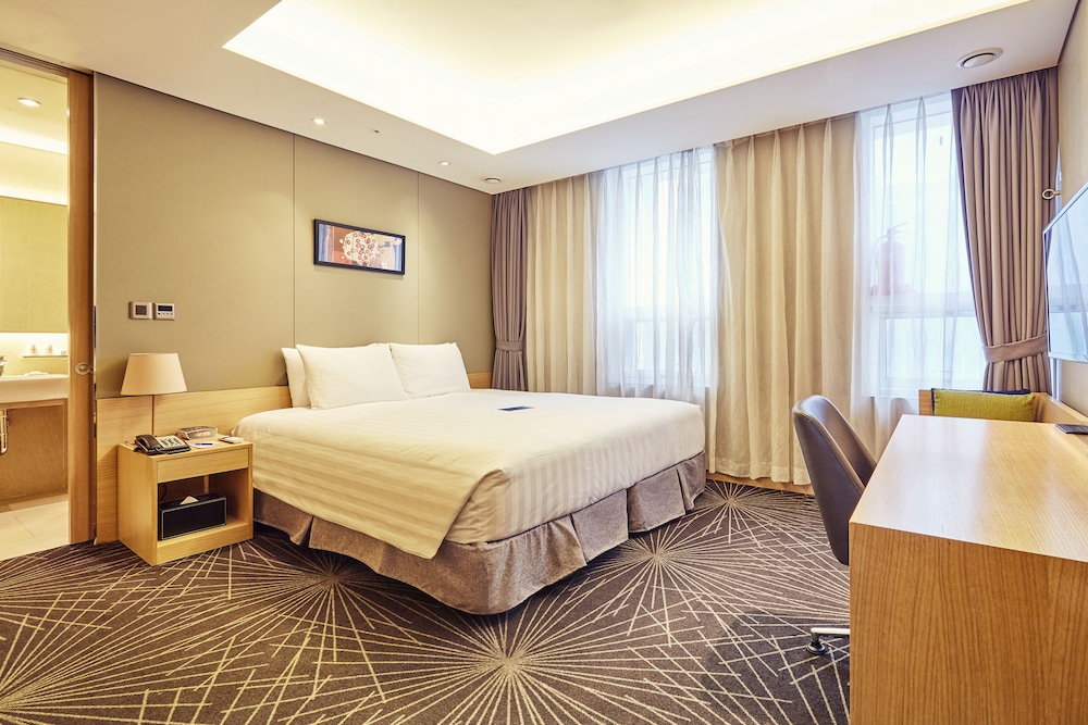 Days Hotel by Wyndham Seoul Myeongdong 19/56