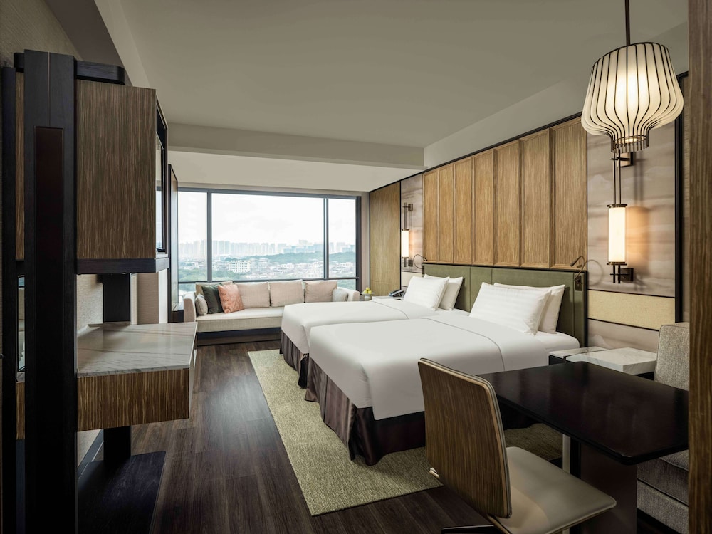 Shangri-La Putian 16/50