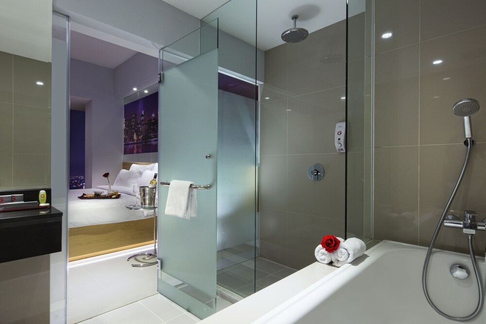 G Suites Hotel 23/24