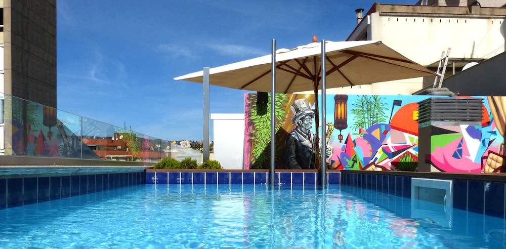 SERCOTEL AMISTER ART HOTEL 46/49