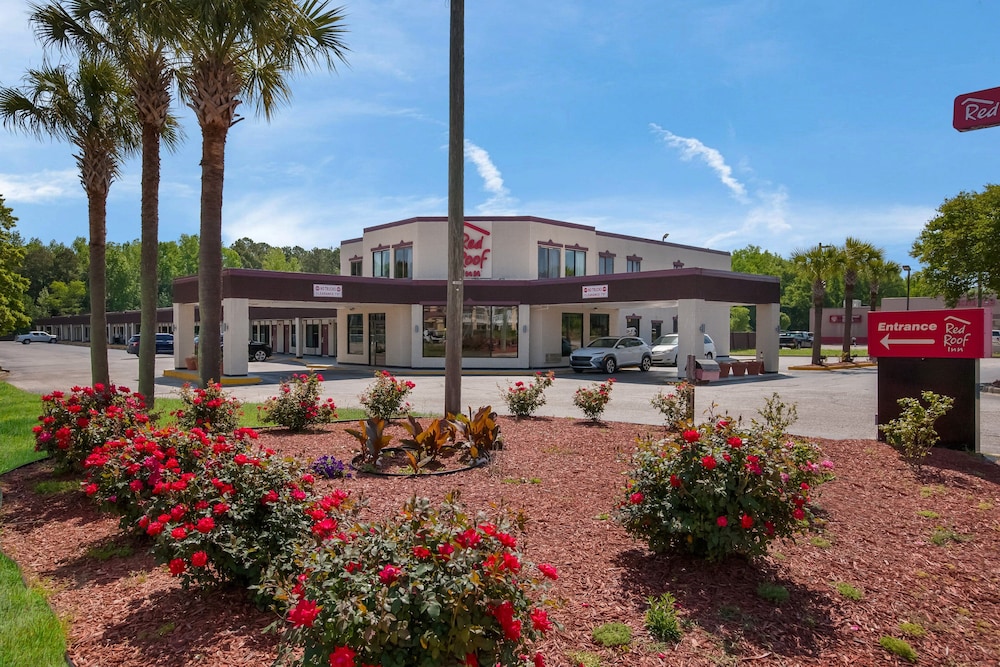 Red Roof Inn Dillon, SC 10/53