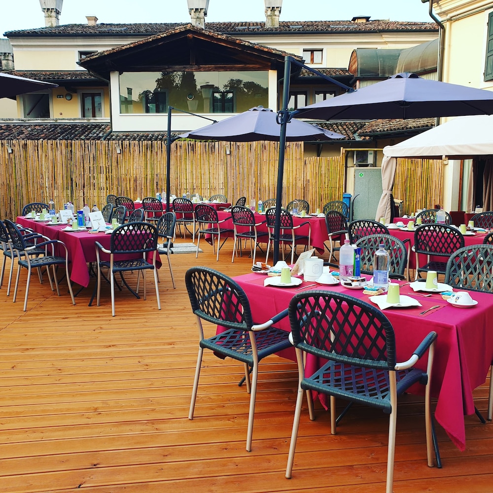 Hotel Patriarca 52/68
