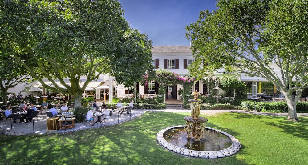 Vineyard Hotel 1/59