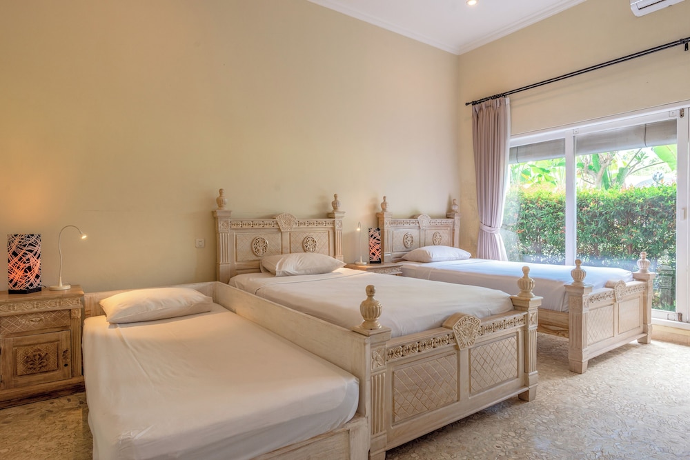 2 BEDROOMS, FAMILY SUITE