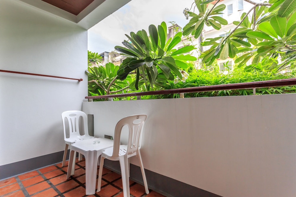 7q Patong Beach Hotel 34/49