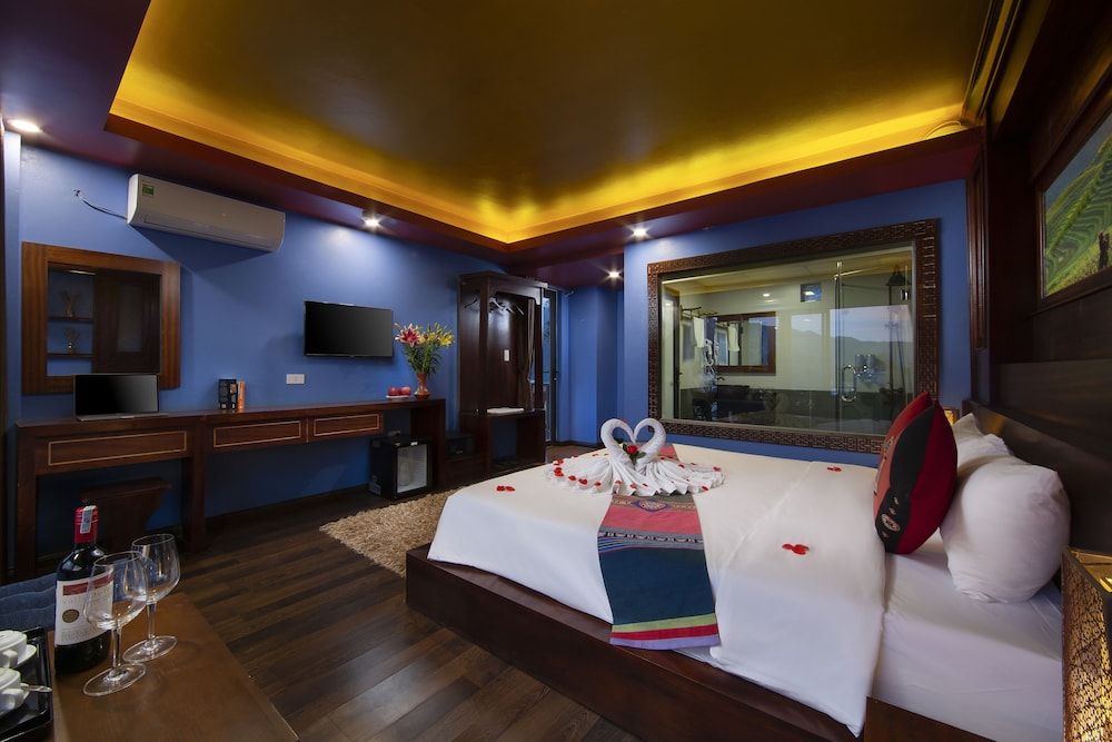 Sapa Hilton Hotel 18/50