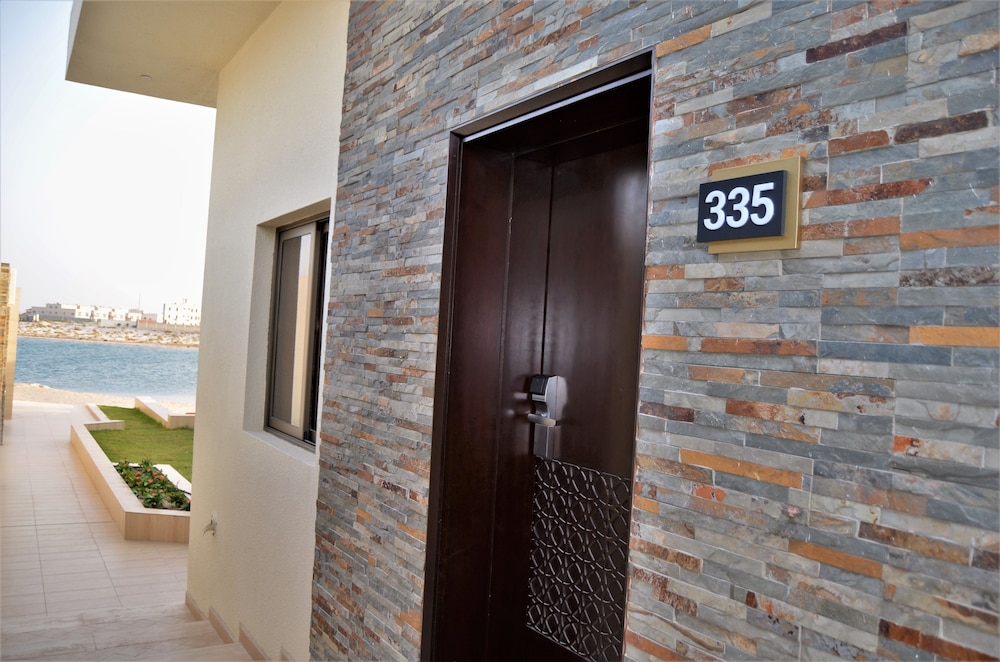 Tamara Beach Resort Half Moon Alkhobar - Families Only 2/52