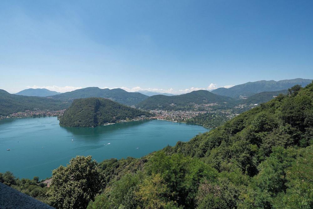 Resort Collina D Oro 37/40