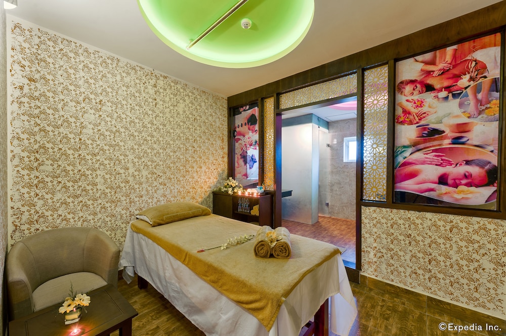 Muong Thanh Quang Binh Hotel 37/65