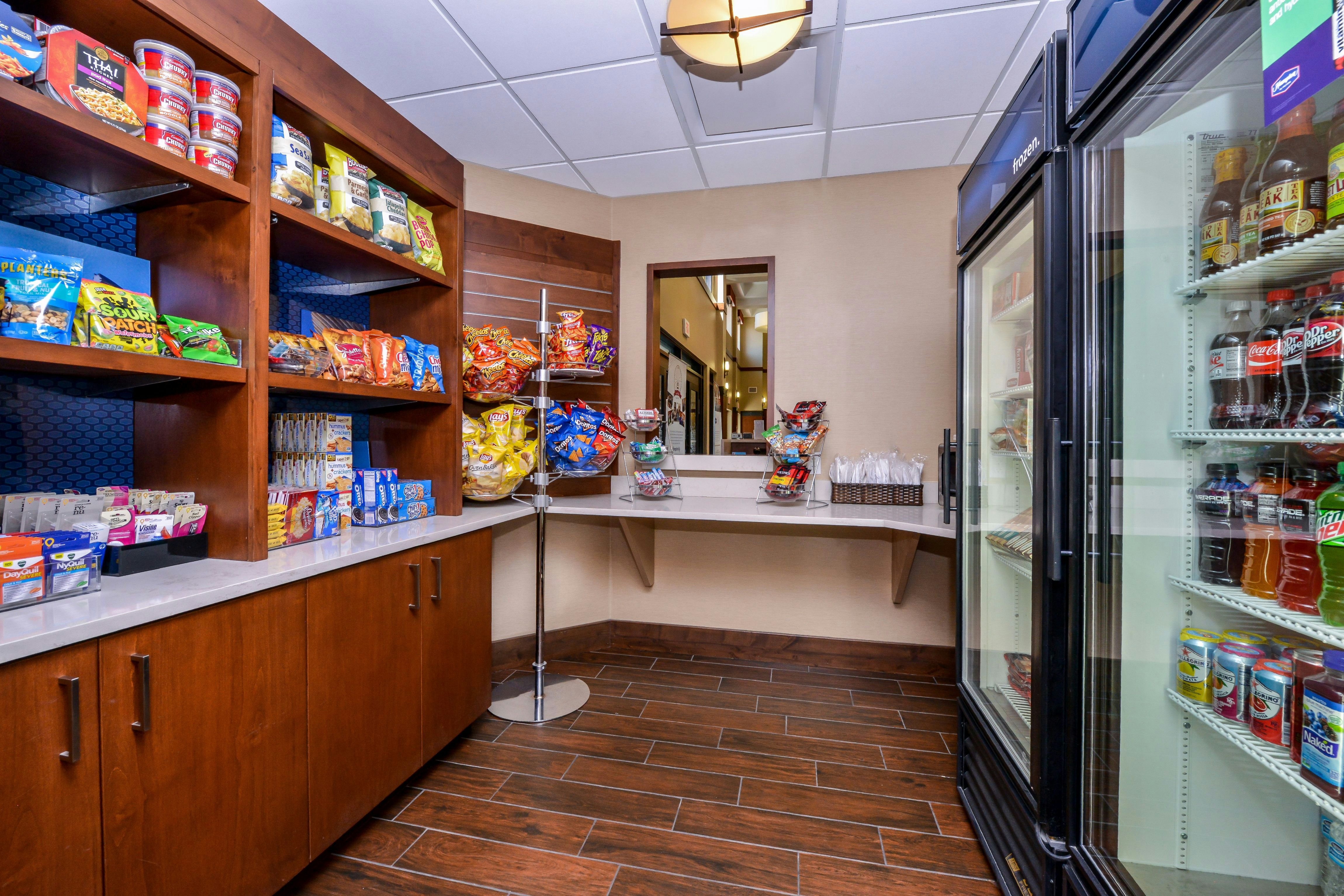 Lobby at Hampton Inn & Suites Boulder North, BOULDER - CO