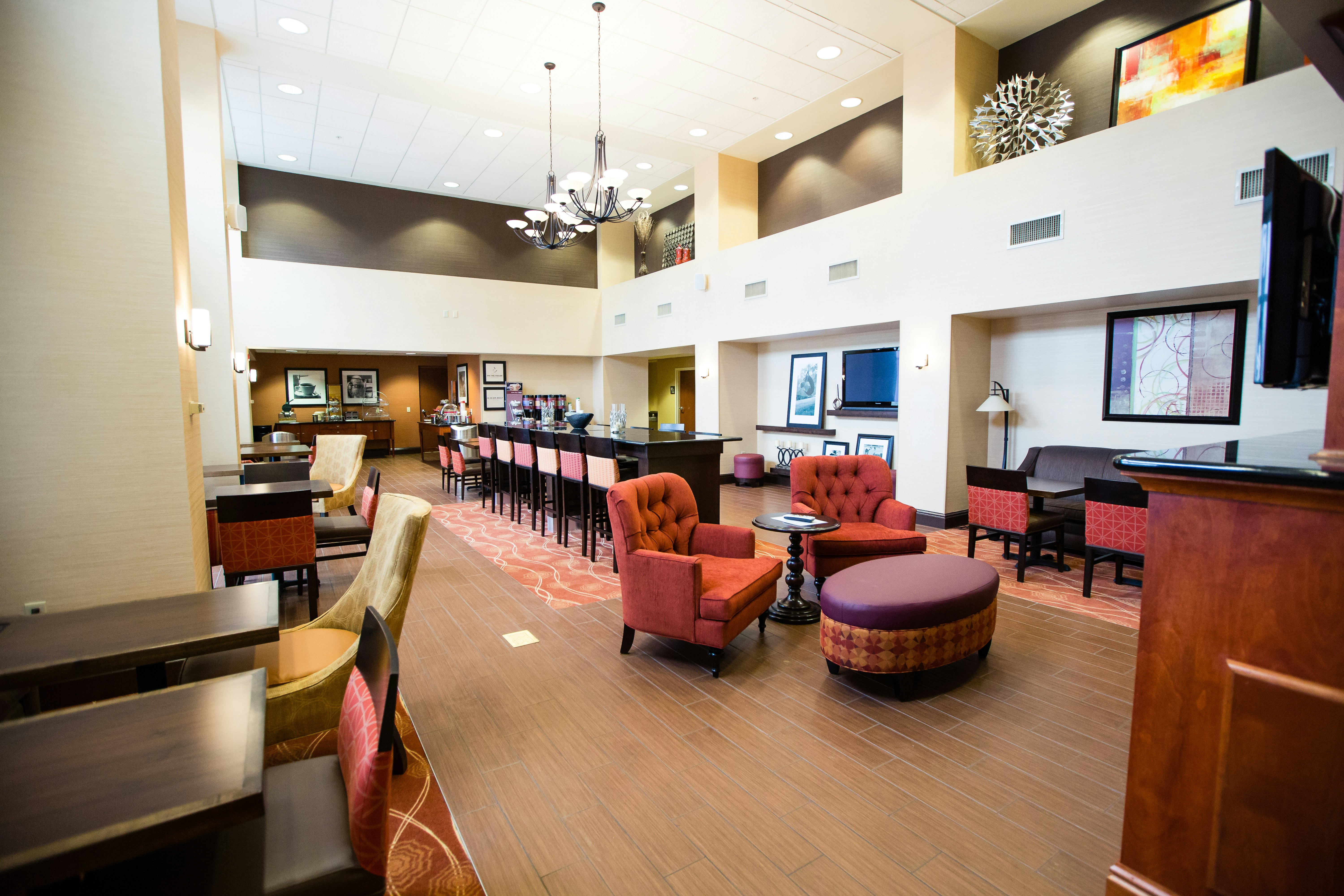 Hampton Inn & Suites Blairsville 37/45