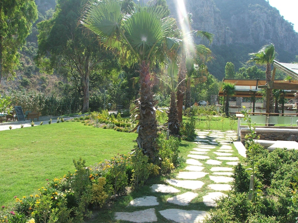 Dalyan BC Spa Hotel 57/61