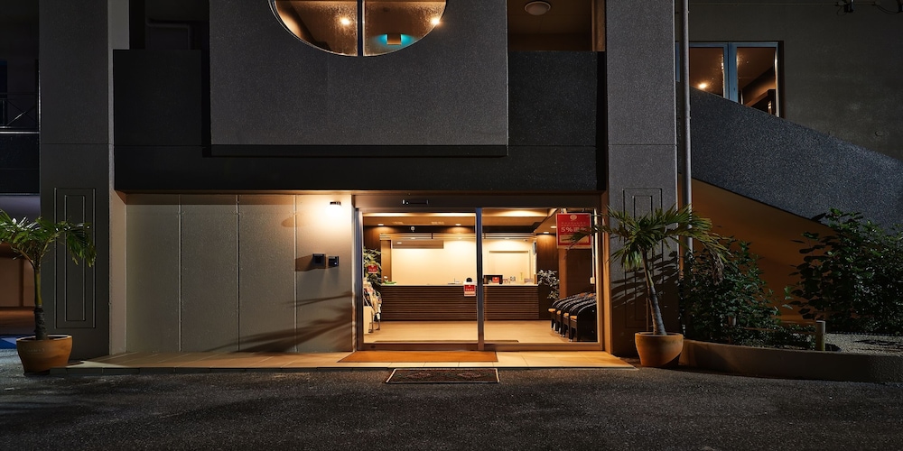 Crown Hotel Okinawa Annex 43/50