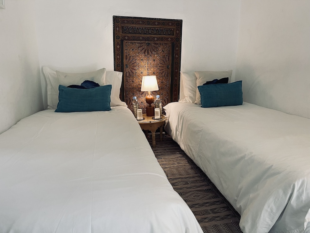 Riad 144 13/50