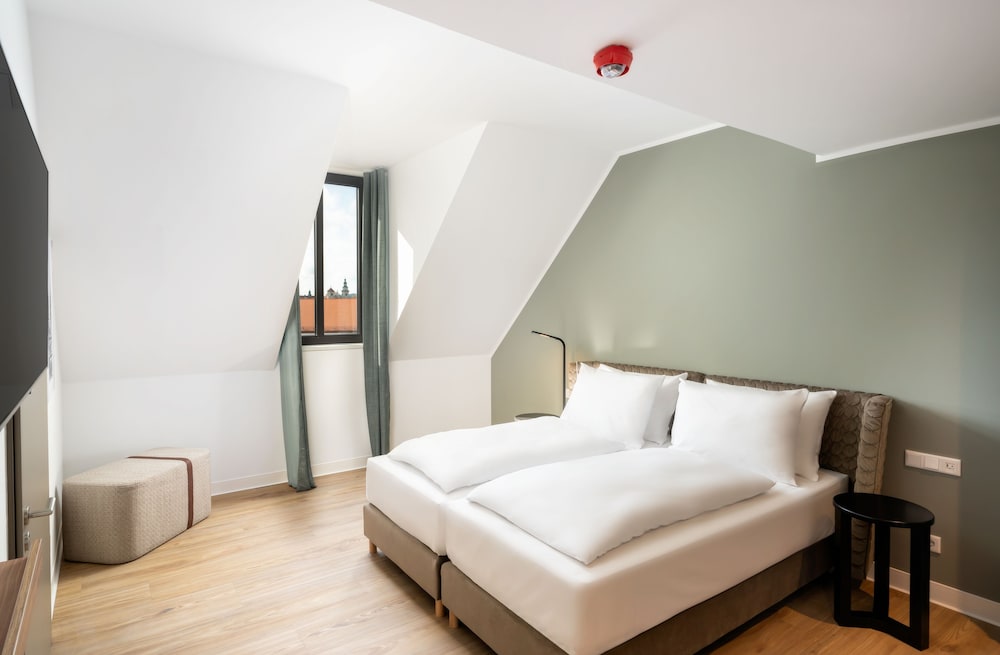 elaya hotel regensburg city center, Trademark by Wyndham 10/36