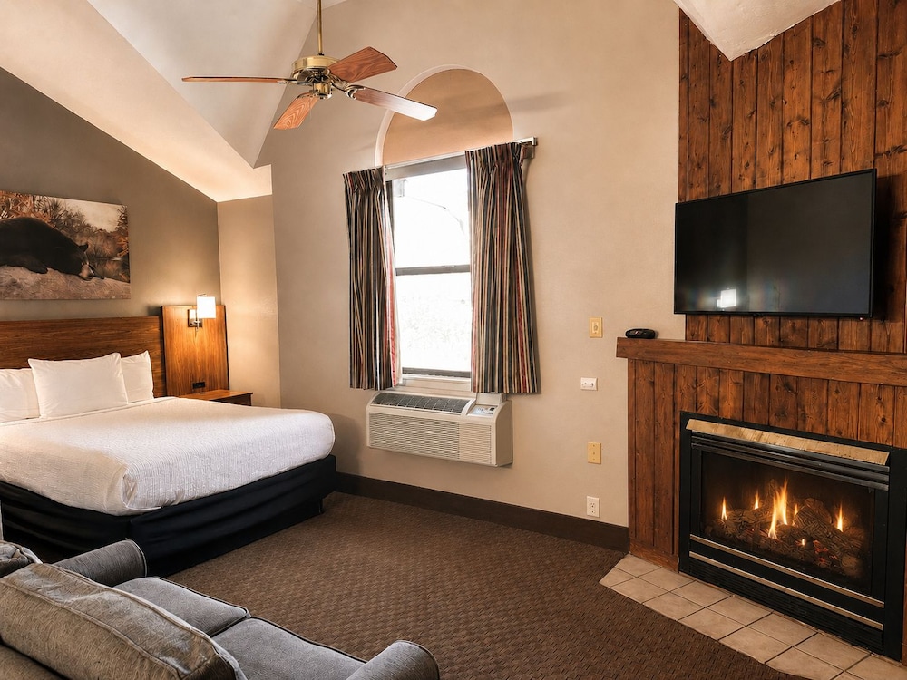 Sidney James Mountain Lodge 9/50