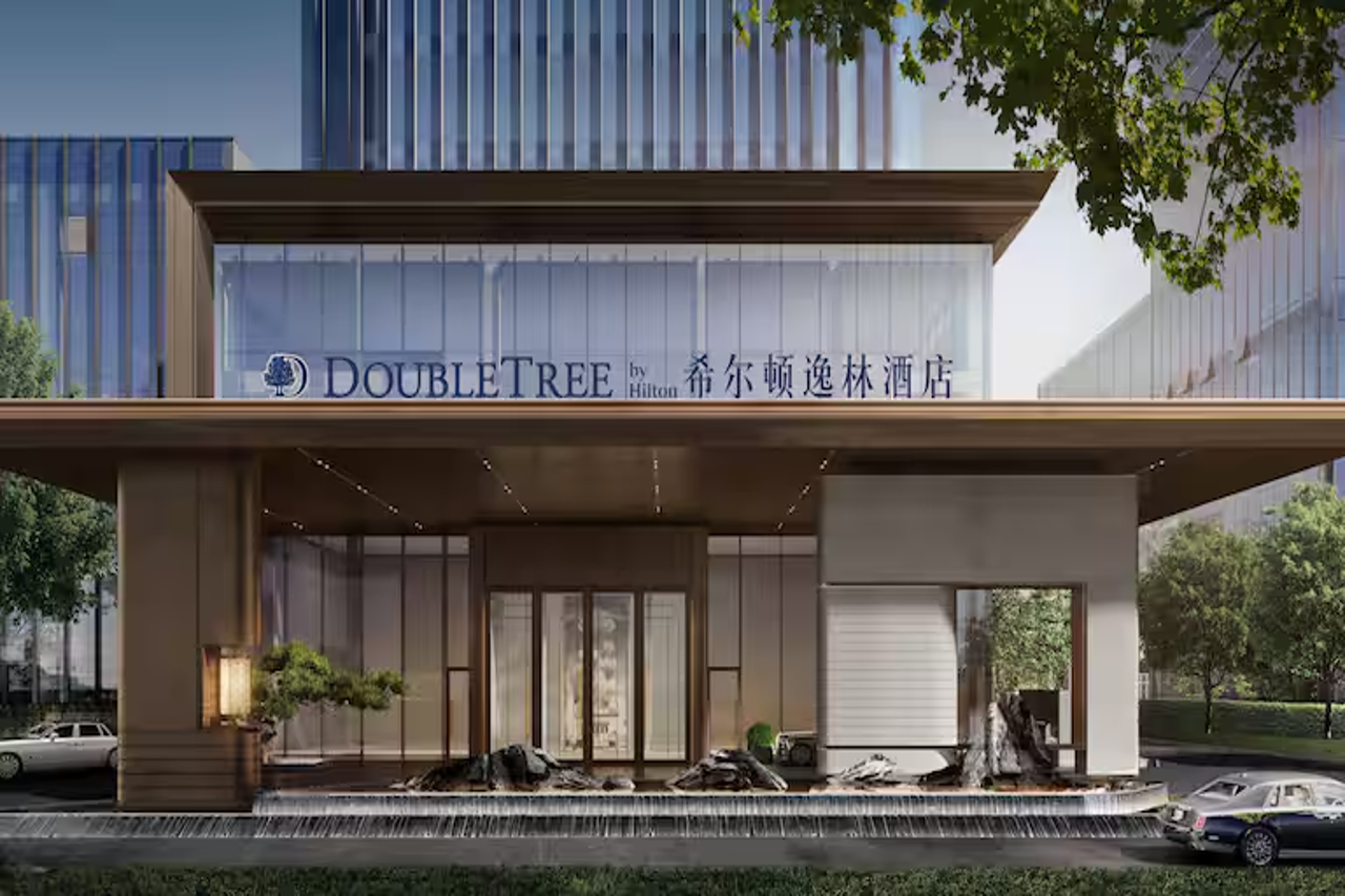 DoubleTree by Hilton Shenmu 1/7