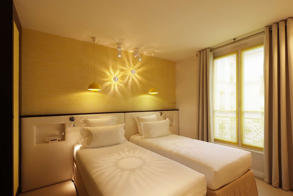 SUPERIOR, DOUBLE BED
