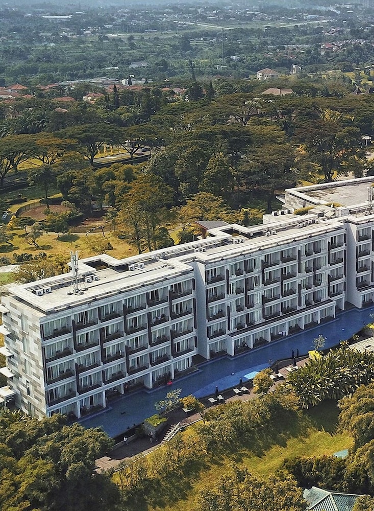R Hotel Rancamaya 4/40