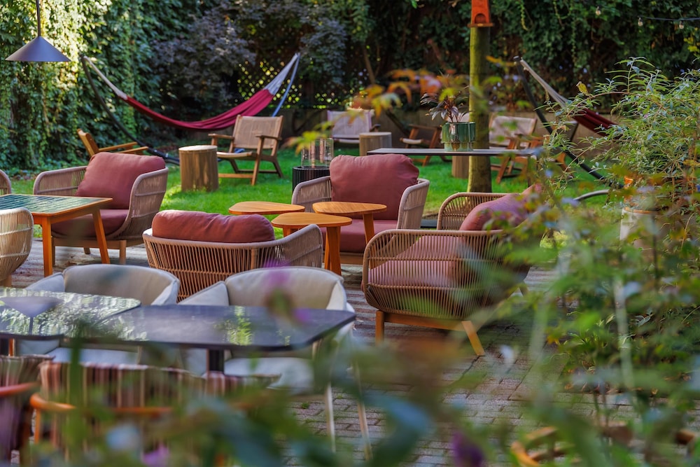 Radisson RED Berlin Kudamm 57/66