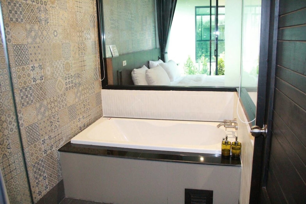 Anantaya Home Phare 45/50