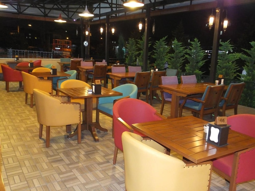 Cinarpark Otel 30/43