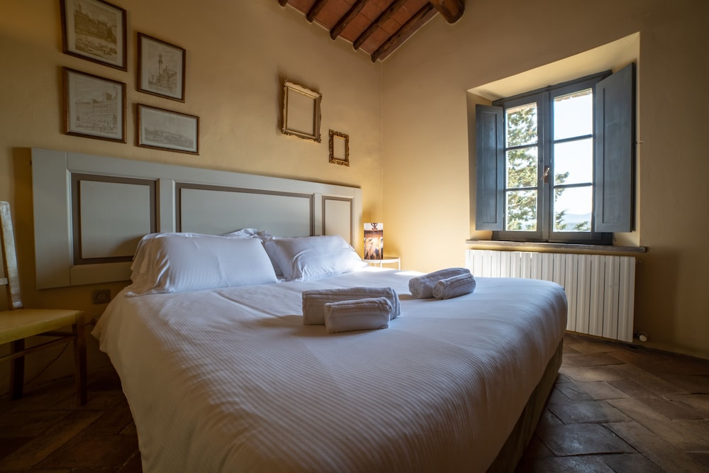 1 Bedroom, Romantic, Apartment, King Bed, Vineyard View