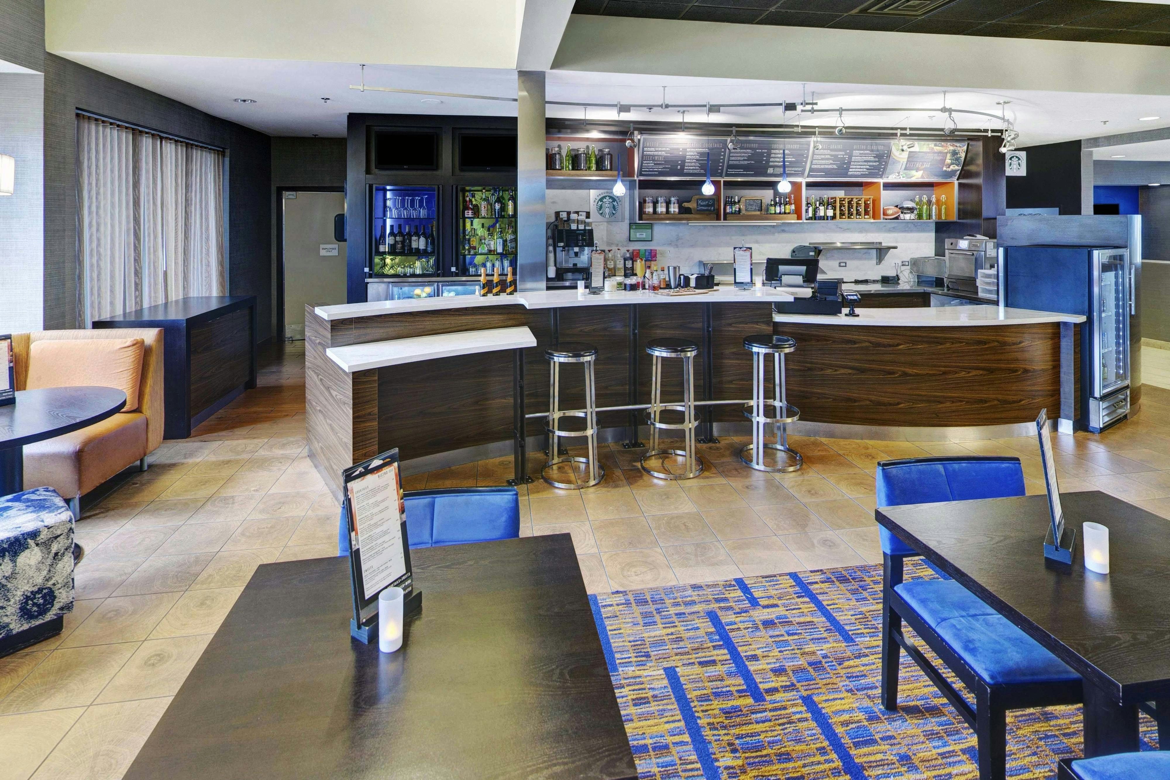 Courtyard By Marriott Chicago Glenview Northbrook 11/19