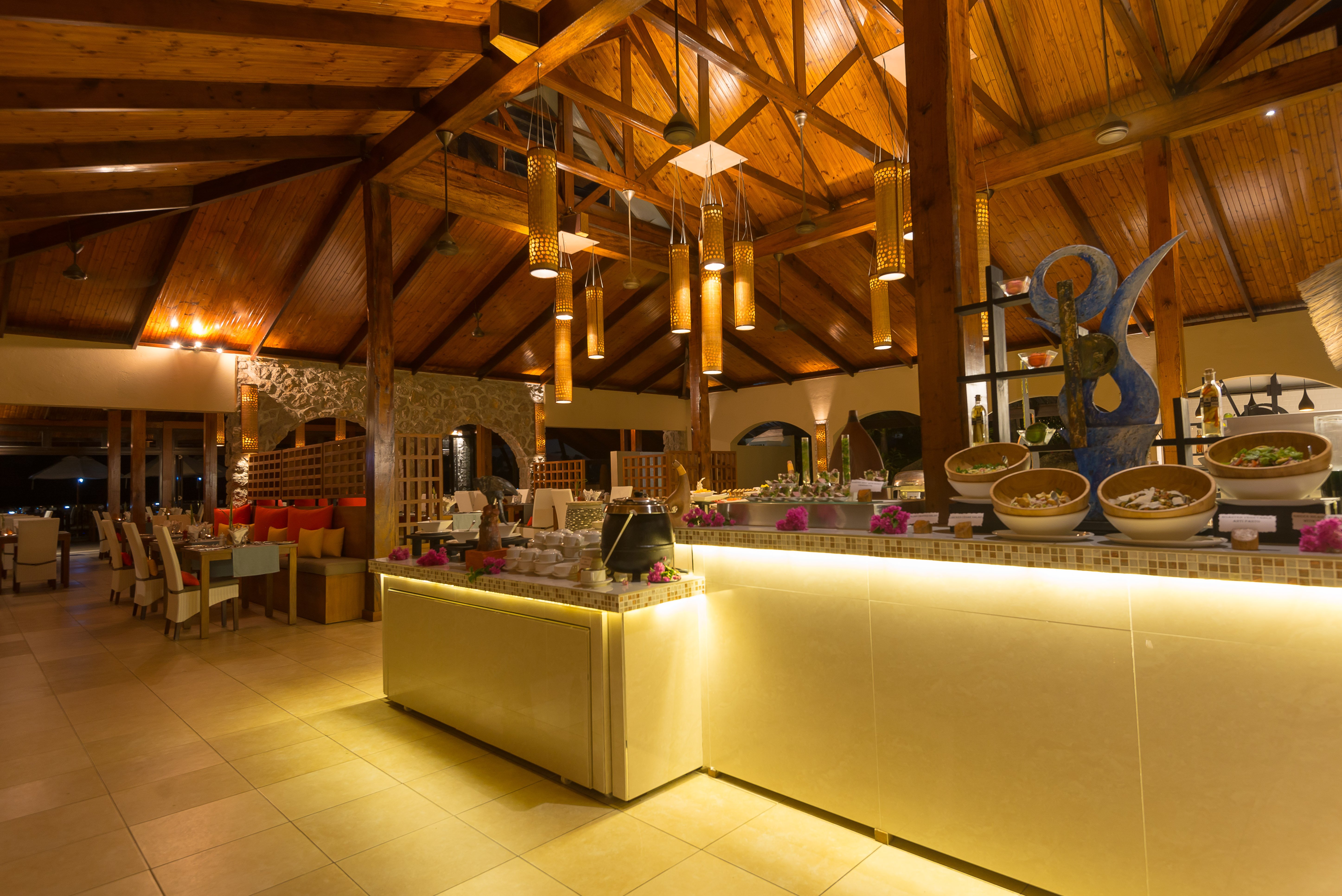 Coco de Mer Hotel and Black Parrot Suites 11/79