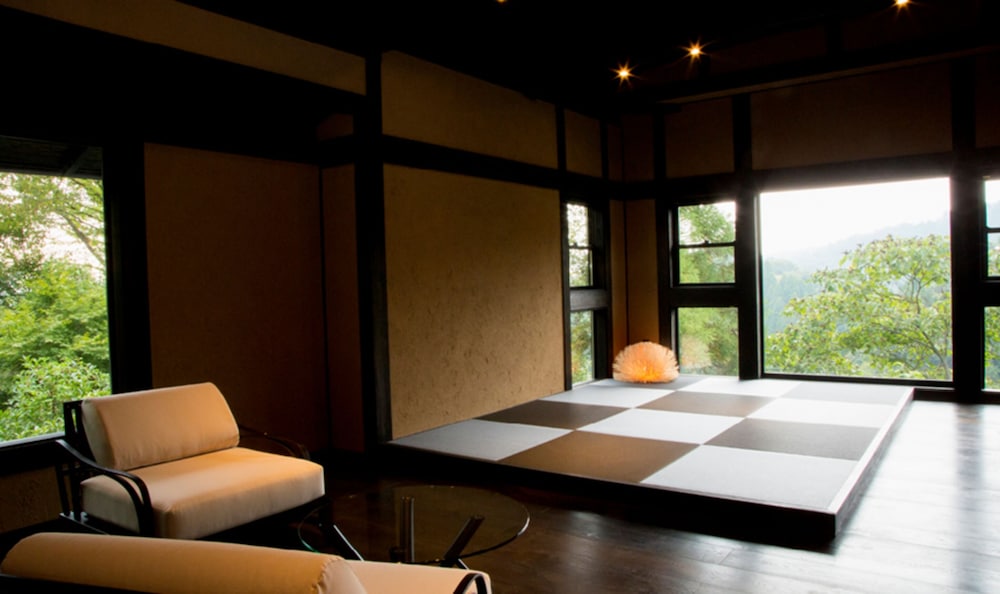 Kurokawa Onsen Gosyo Gekkoujyu 2/61