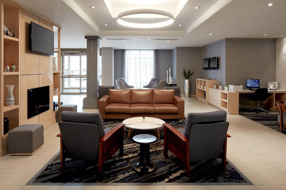 Fairfield Inn Suites Montreal Airport 21/30