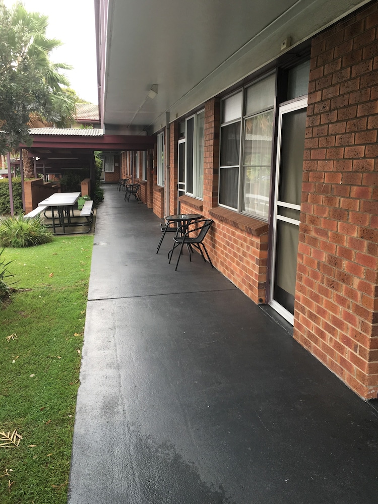 Flinders Motel 60/70