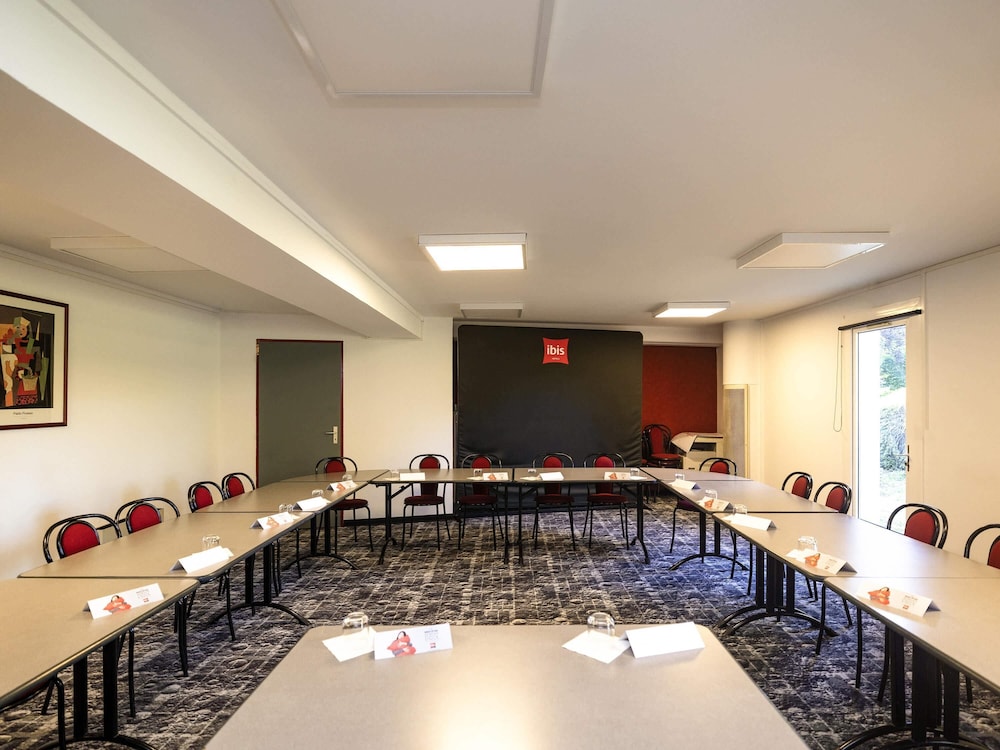 Ibis Autun 30/45
