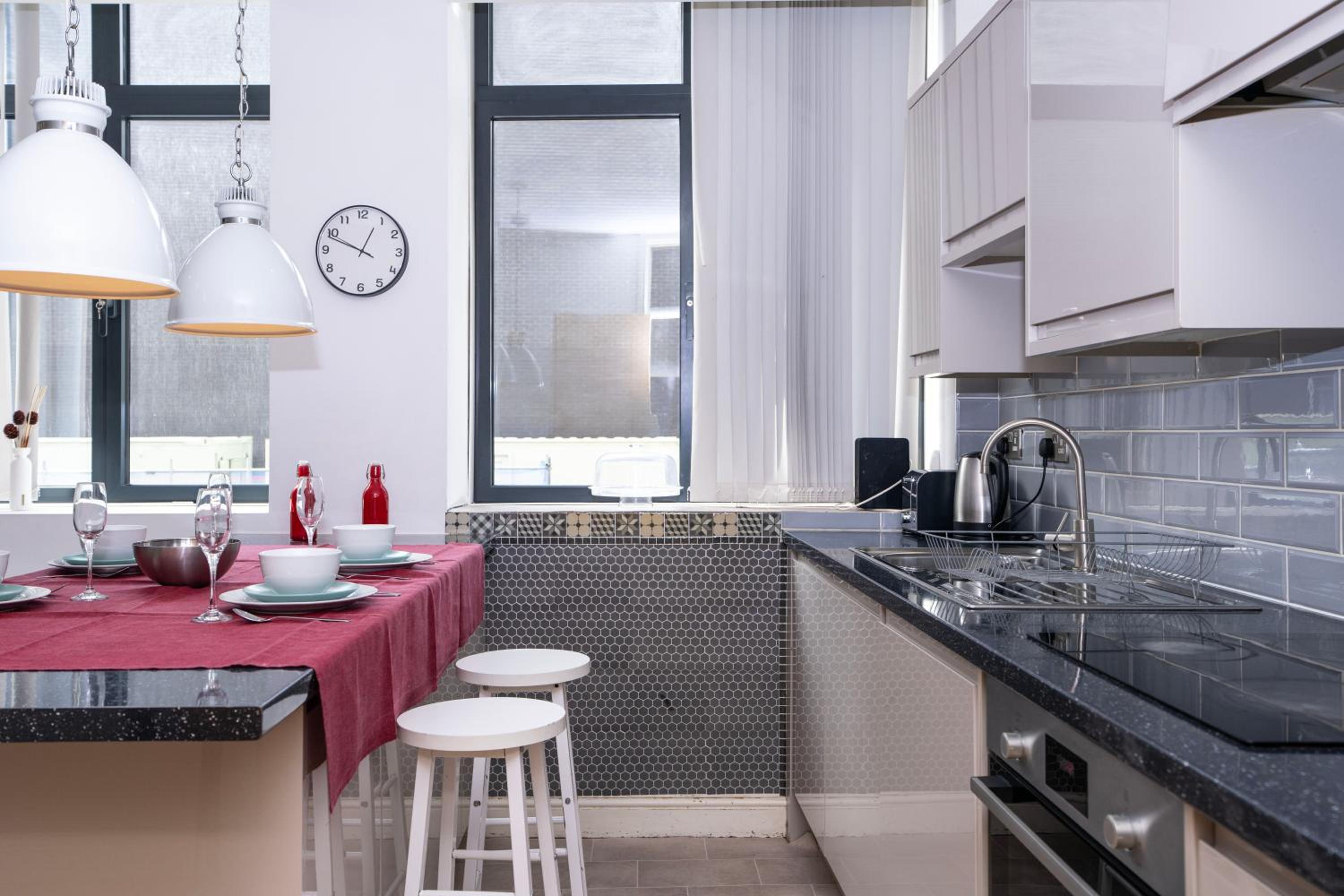 Shoreditch Apartments by PrimeCityHosts 37/37
