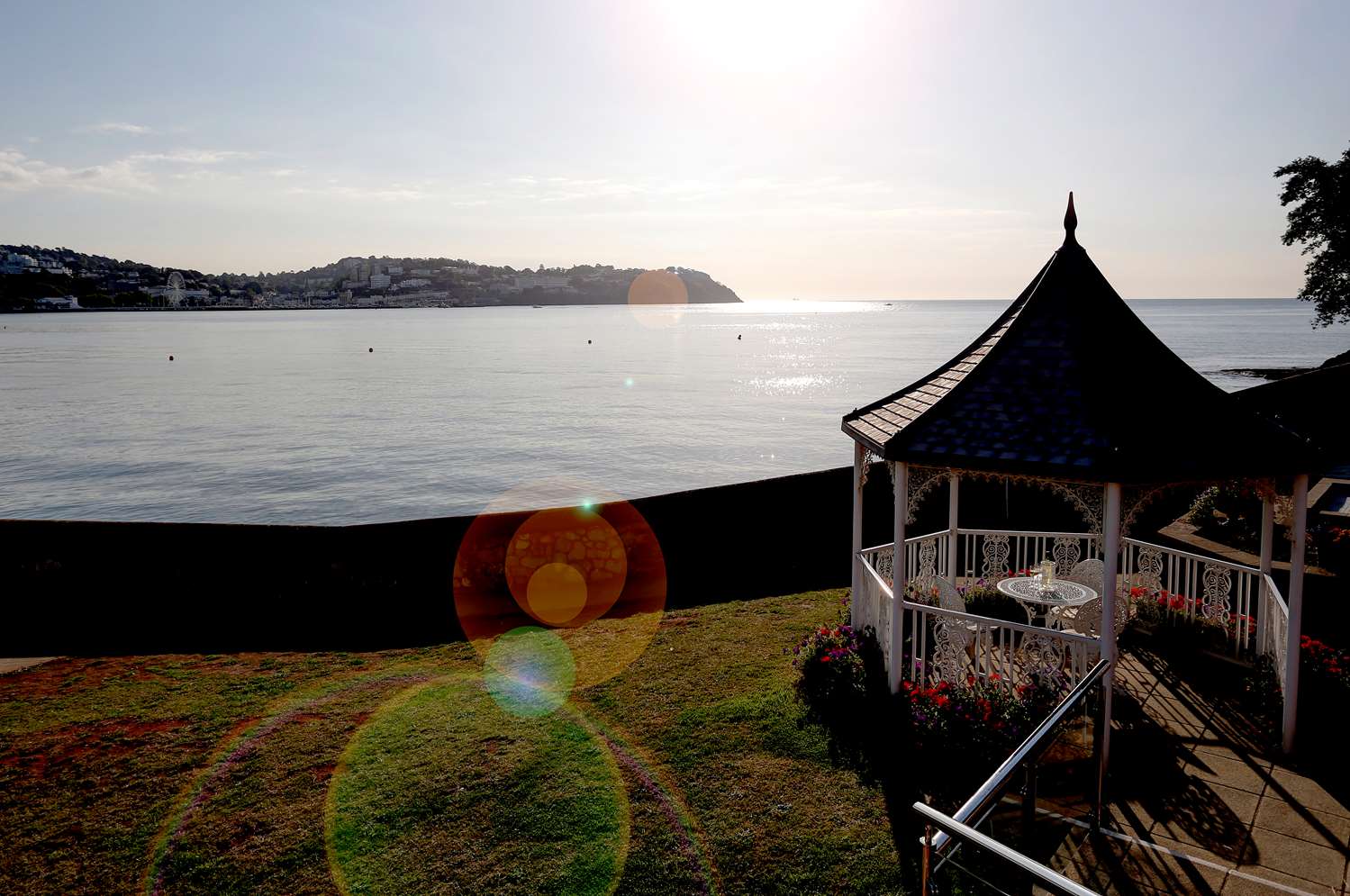 Livermead Cliff Hotel 42/43