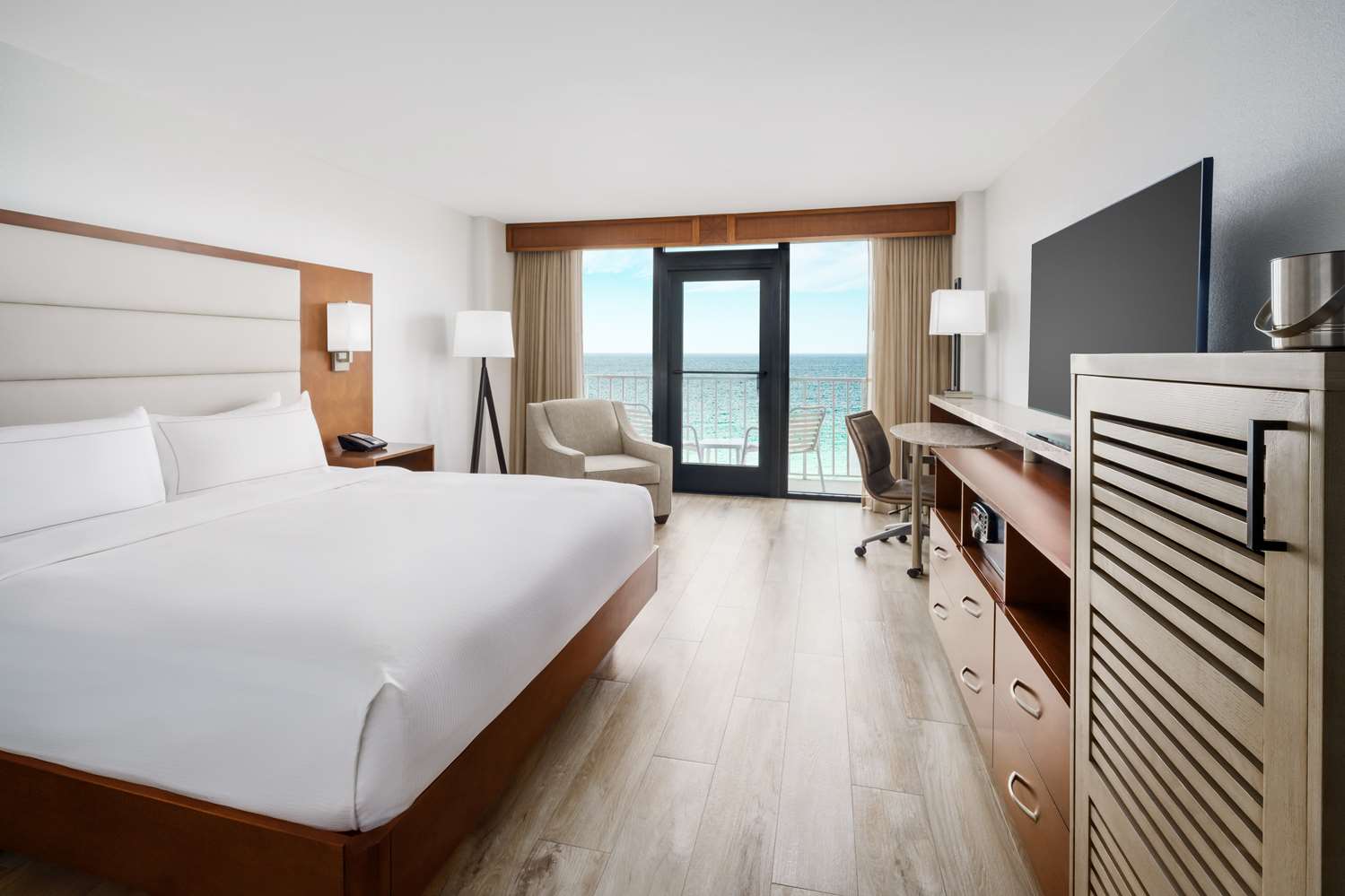 Room, King Bed, Gulf View, Top Floor