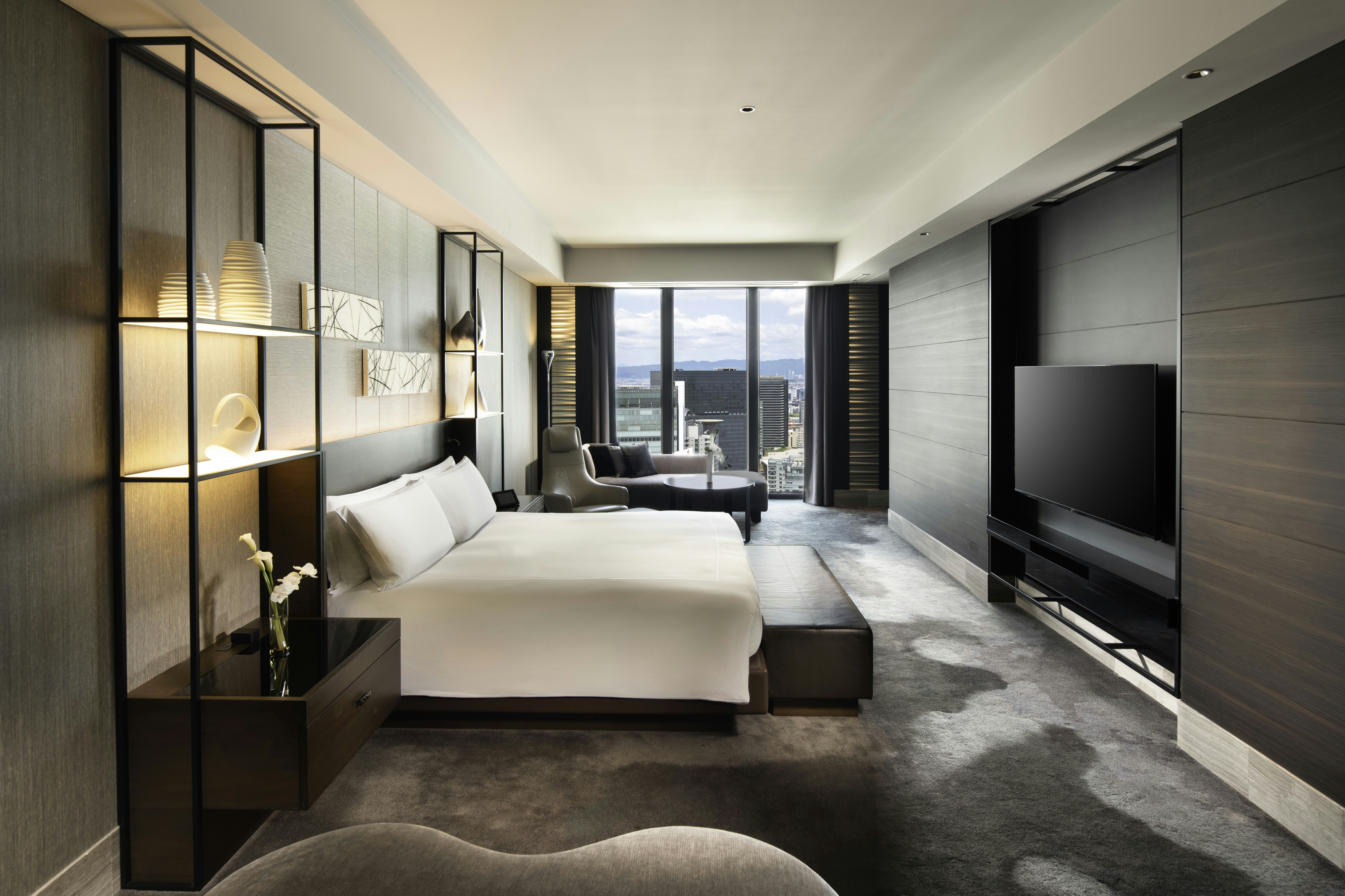 Conrad, Penthouse