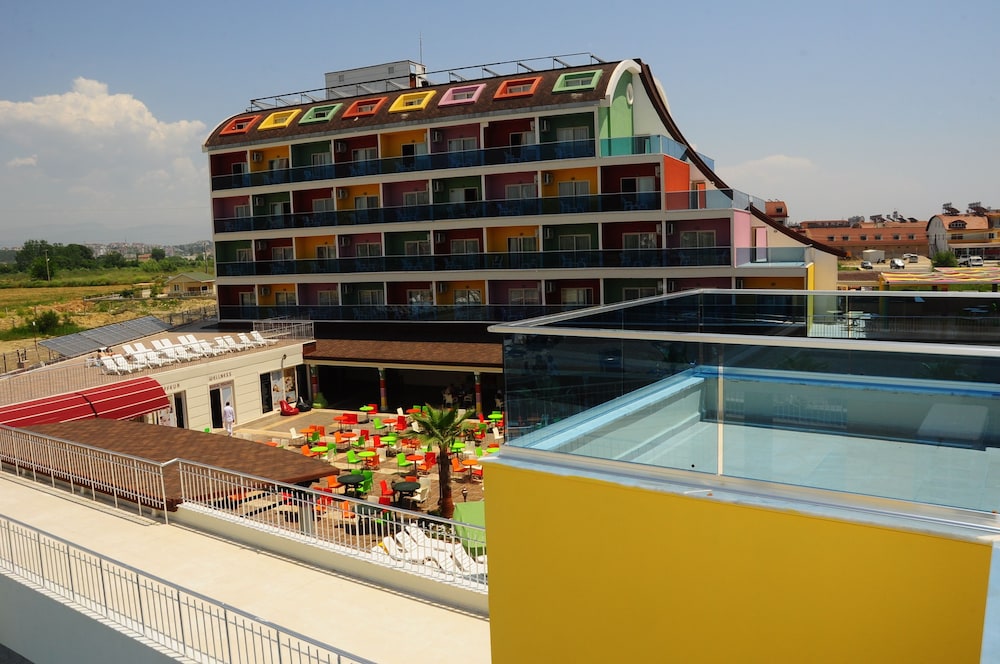 Art Poseidon Side (ex. Side Win Hotel & Spa) in EVRENSEKI