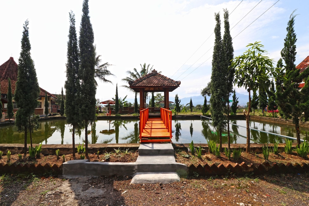 Hotel Agung Permata Artha by ZUZU 2/30