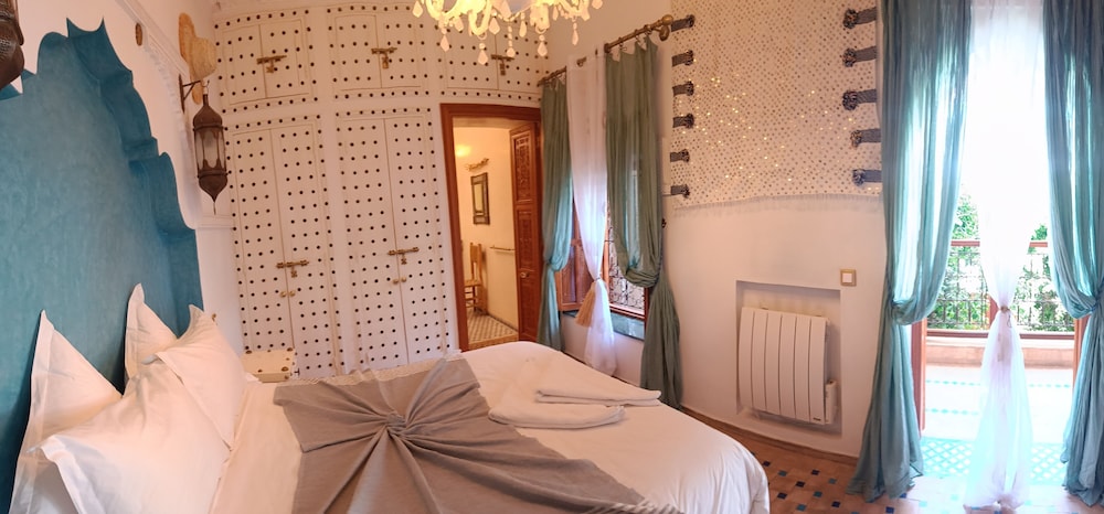 Riad Asrari 30/49