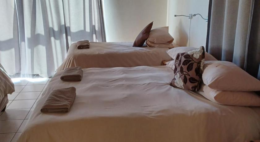 Umziki Chalets 8/47