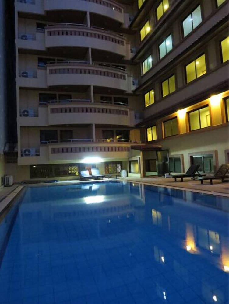 Aa Pattaya Residence photo4