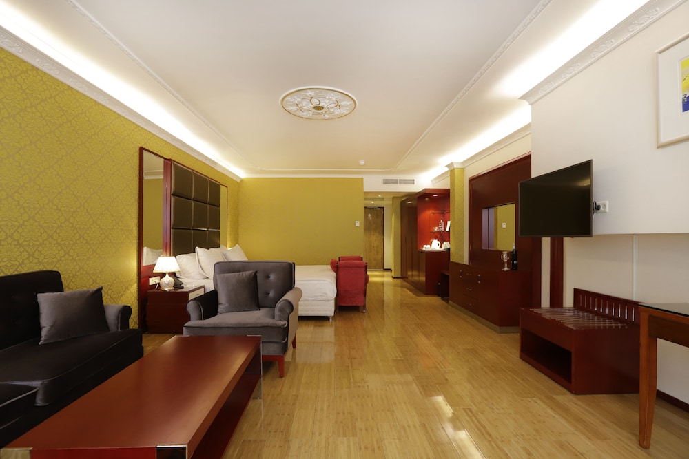Chasse Hotel 39/64