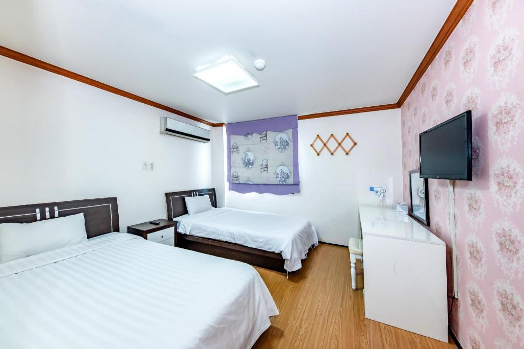 Tamragio Hotel 16/100