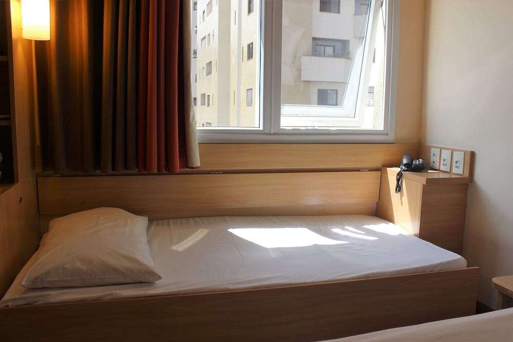 Hotel Lieto 19/48