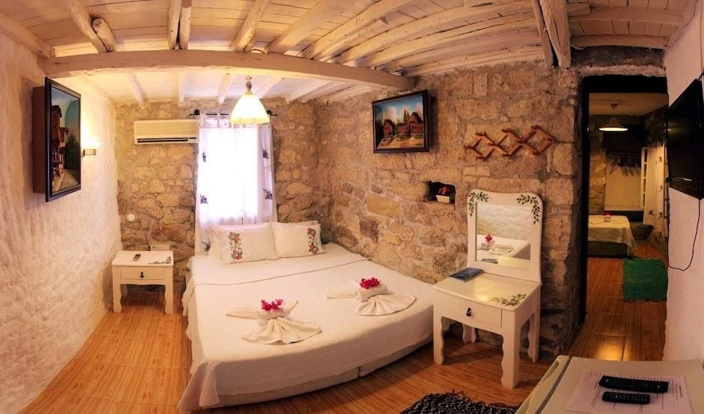 Bedirhan Konak Otel 33/58