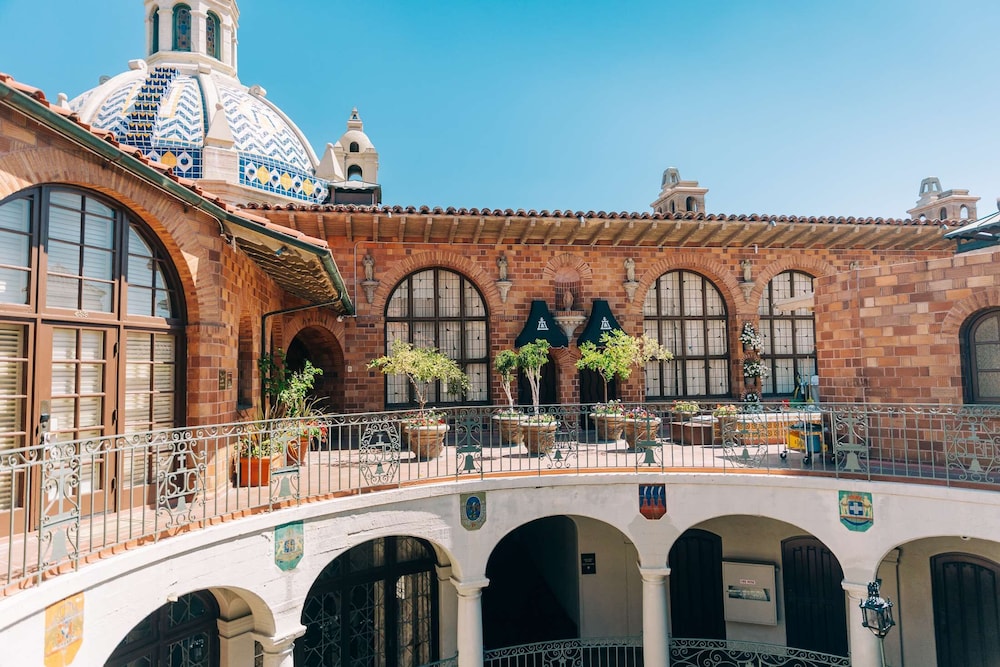 The Mission Inn Hotel & Spa 41/48
